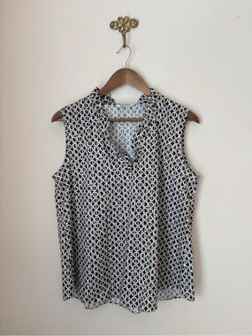 Caliban Chain Print Ruffle Collar Sleeveless Top Sz 44 US 8